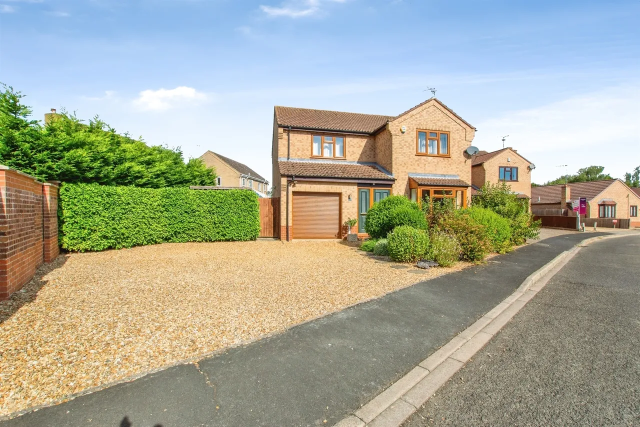 4 bed house for sale, Churchfield Way, Wisbech St. Mary, PE13