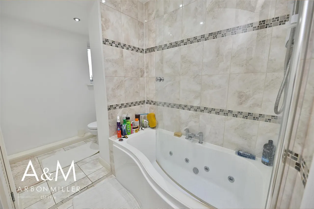 Forest Road, 1 Forest Road Essex Barkingside, ILFORD, Essex, IG63HA, photo 28