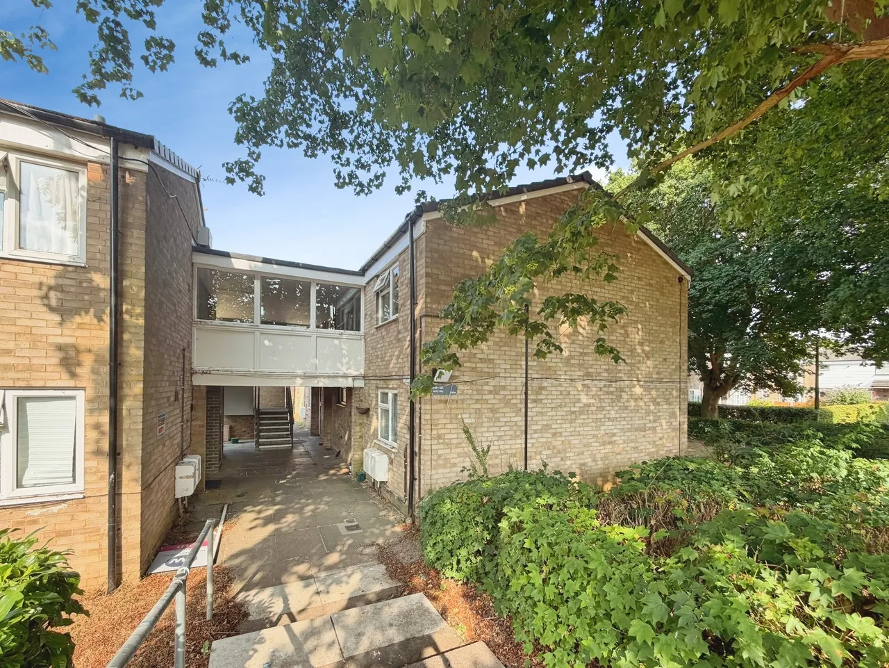 1 bed flat to rent — Verity Way, Stevenage, SG1