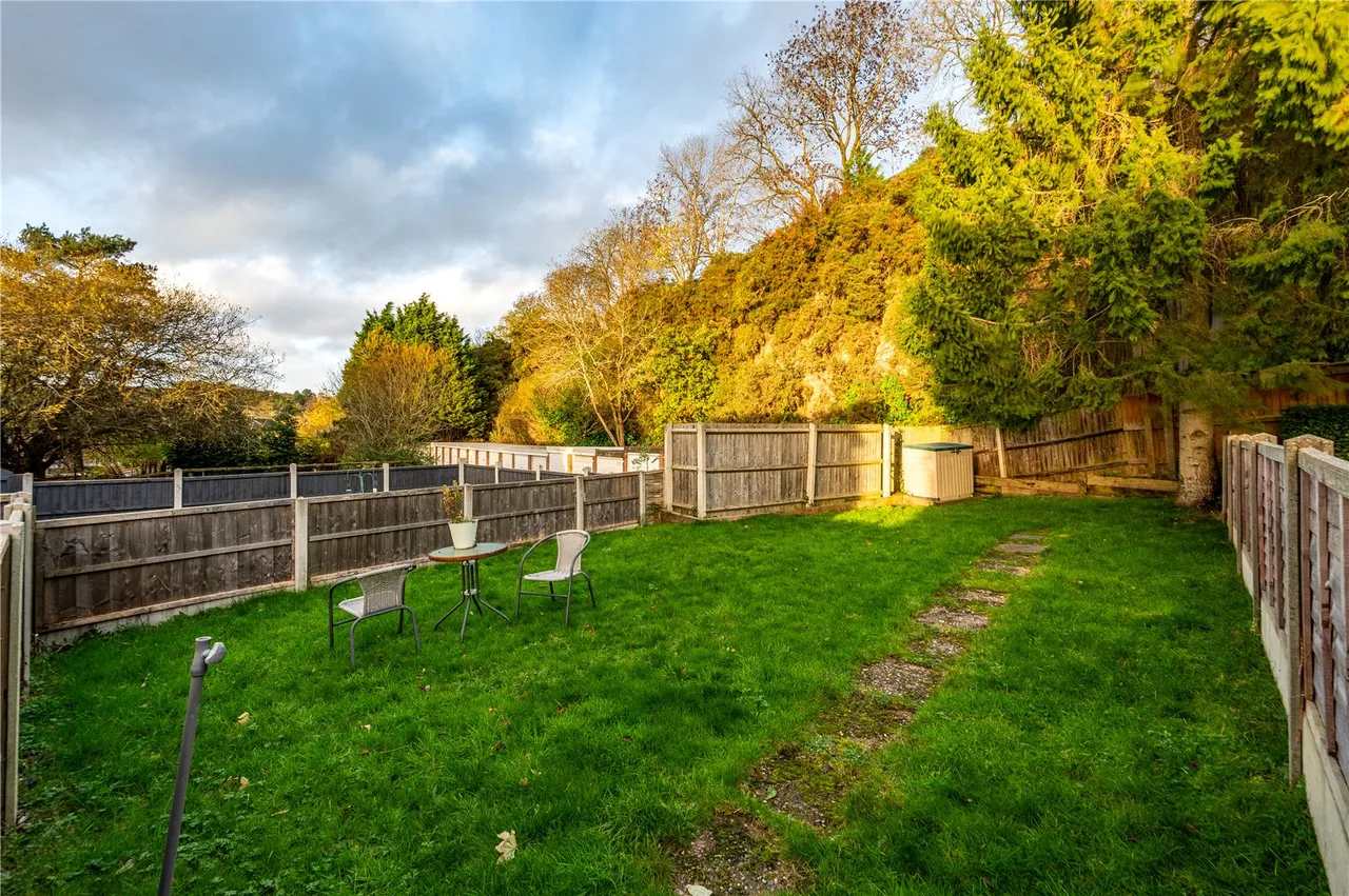 Leach Green Lane, Rednal, Birmingham, West Midlands, B45 9BJ, photo 8