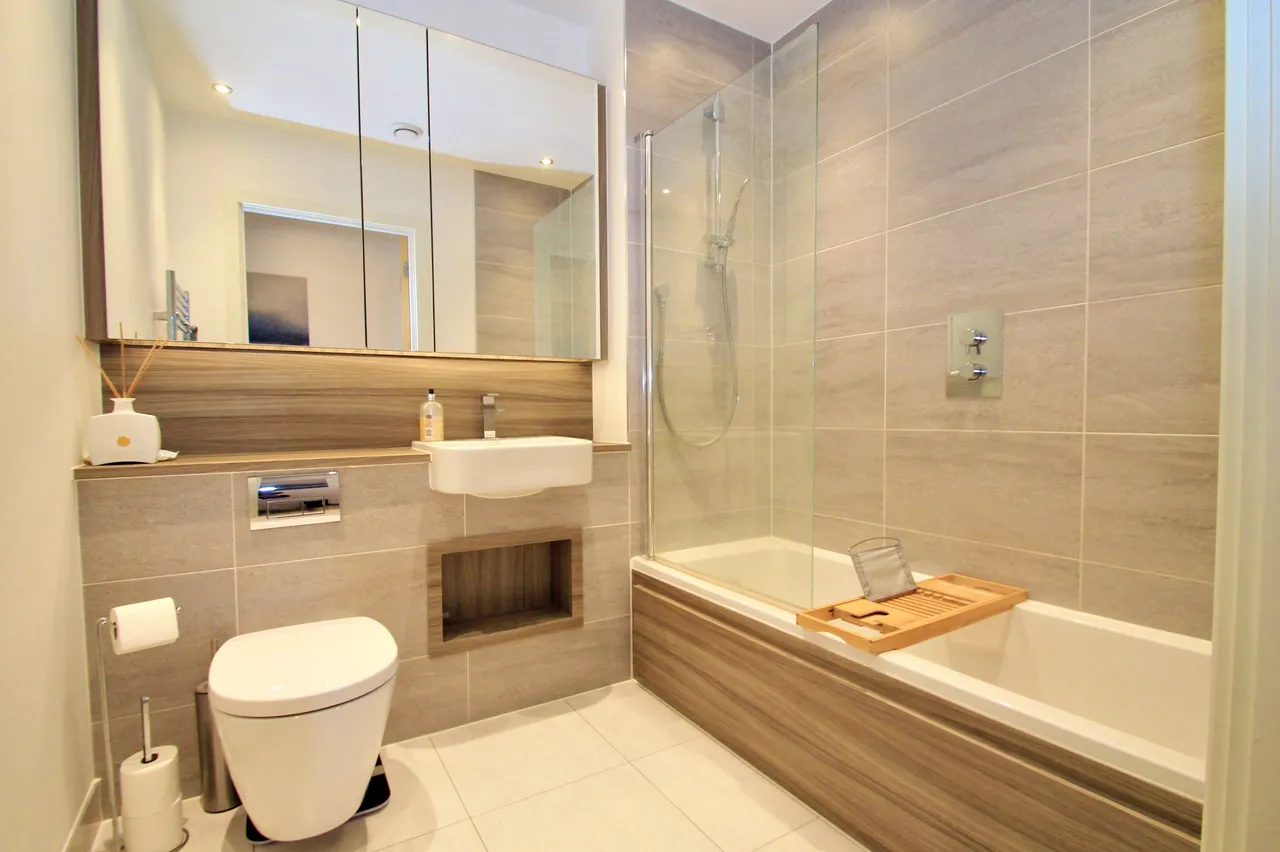 Lyon Road, Harrow, HA1, photo 6