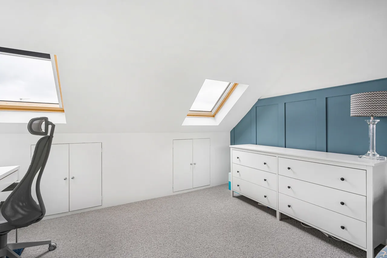 Wolsey Road, Sunbury-on-Thames, TW16, photo 19