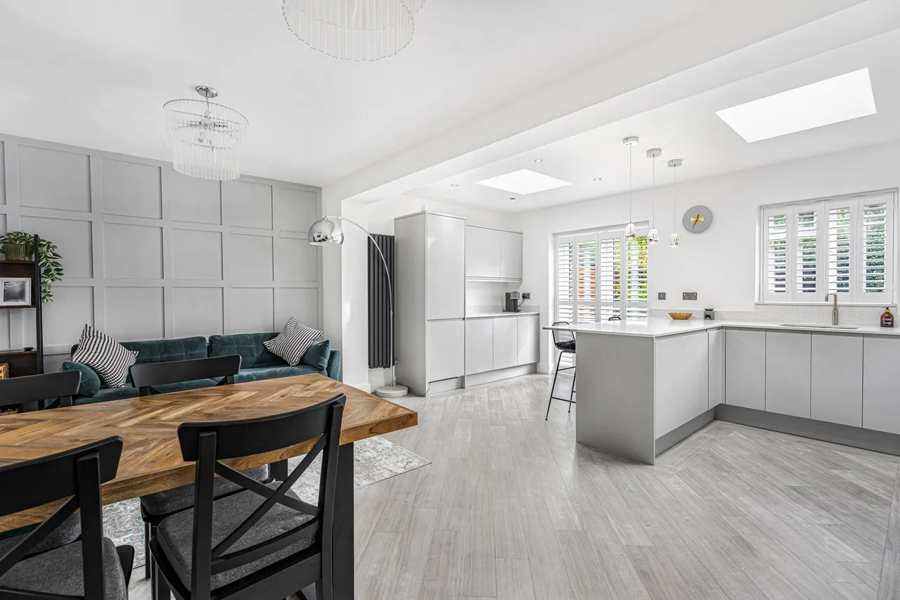 Wolsey Road, Sunbury-on-Thames, TW16, photo 8
