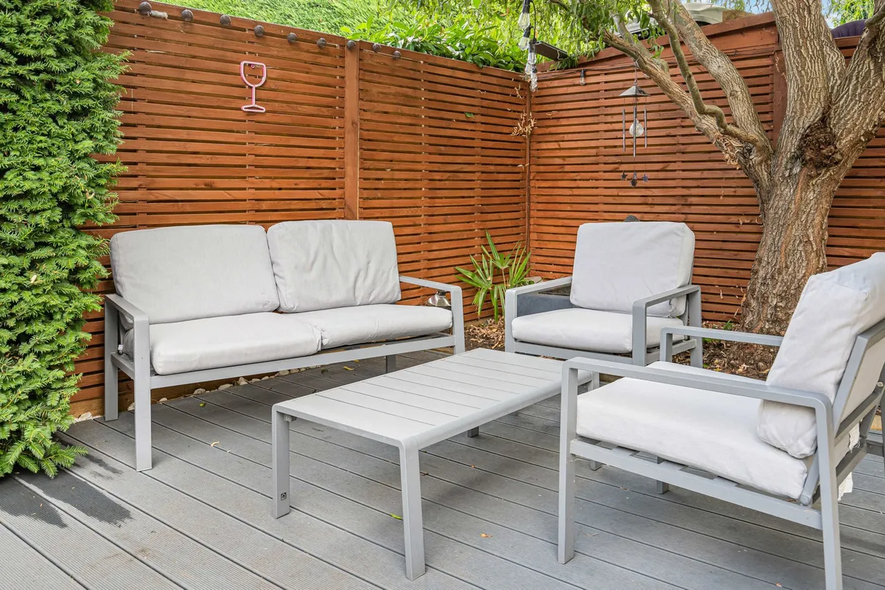 Wolsey Road, Sunbury-on-Thames, TW16, photo 21
