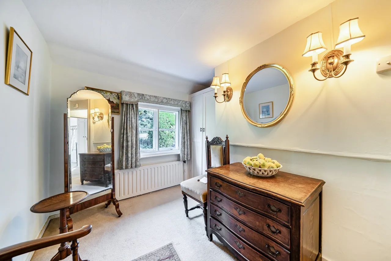 Trout Lane, Horsham, RH13, photo 6