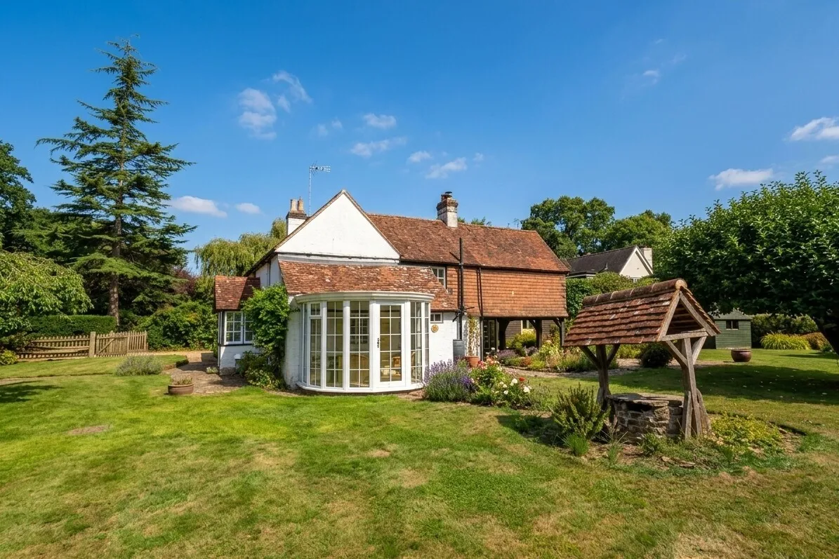 Trout Lane, Horsham, RH13, photo 2