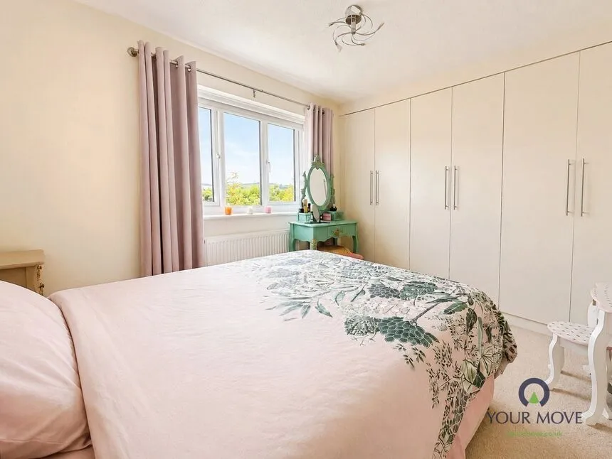 Wisteria Drive, Lower Darwen, Lancashire, BB3, photo 5