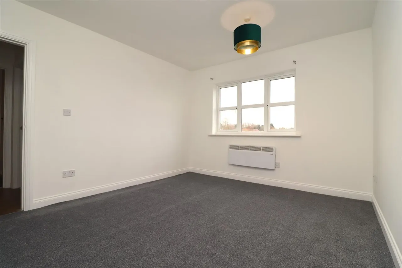 Black-A-Tree Road, Nuneaton, CV10, photo 6