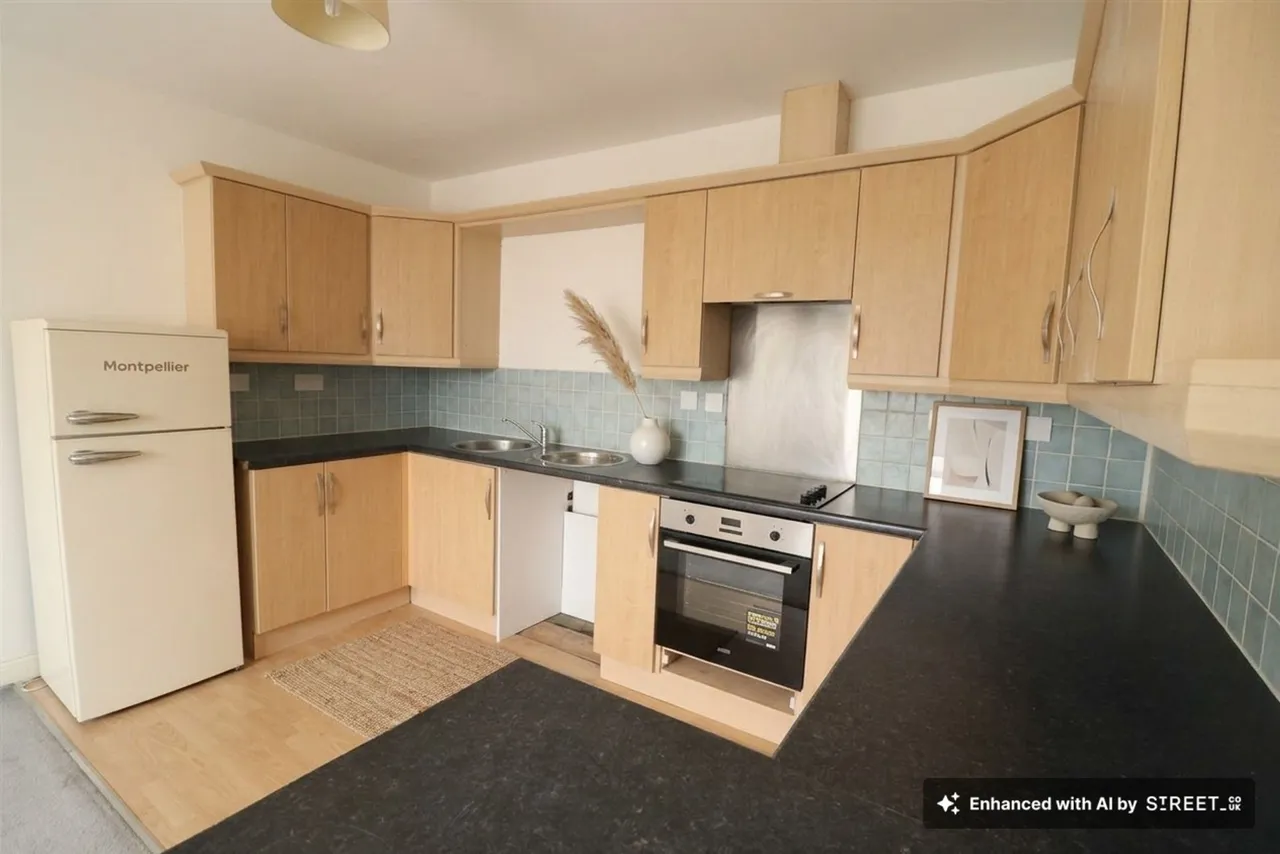Black-A-Tree Road, Nuneaton, CV10, photo 5