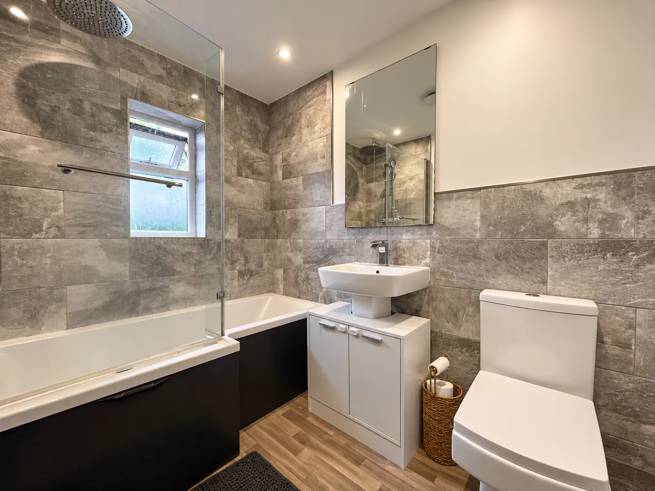 Woodbank Avenue, Bredbury, SK6, photo 19