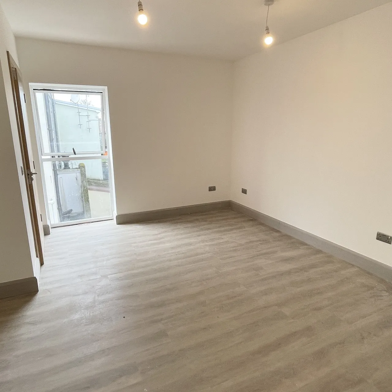 High Street, Northfleet, DA11, photo 2