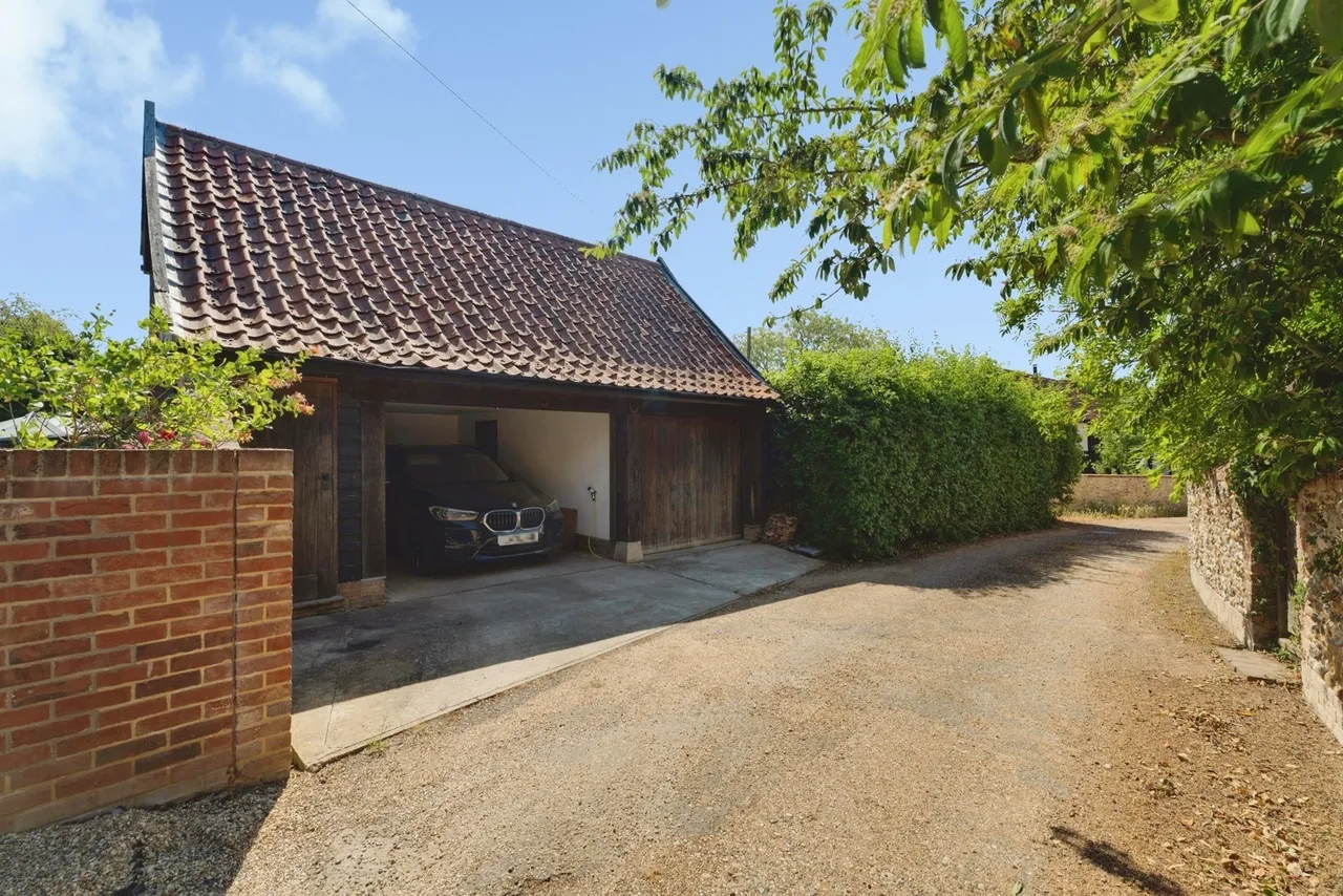 Gislingham Road, Finningham, Stowmarket, Suffolk, IP14, photo 5