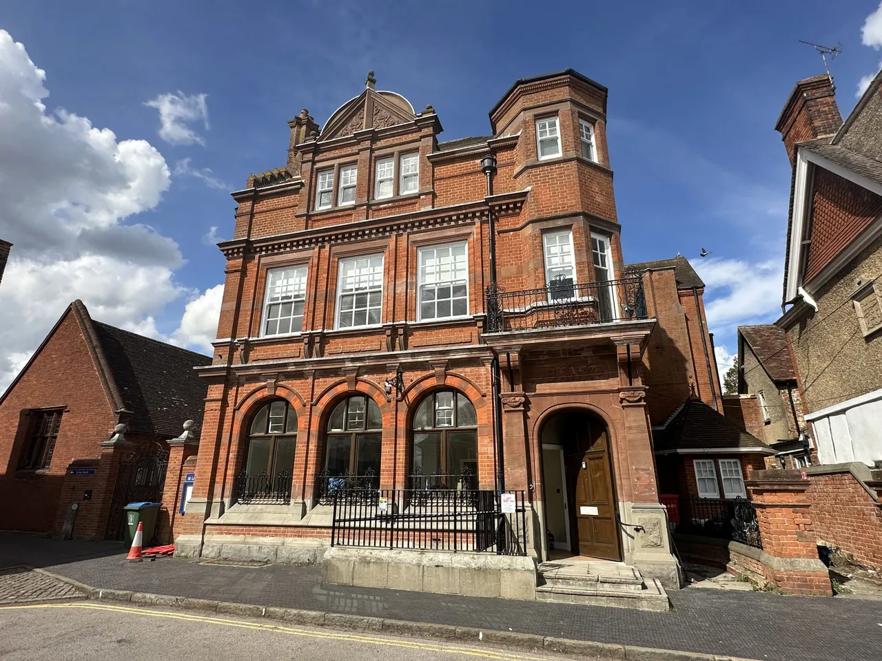 flat for sale — Market Square, Winslow, BUCKINGHAM, MK18 3AB