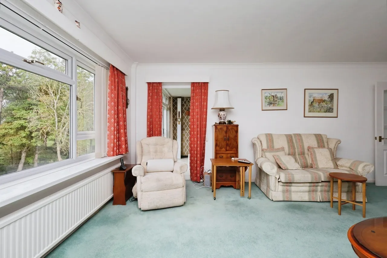 Compton Place Road, Eastbourne, BN21, photo 17