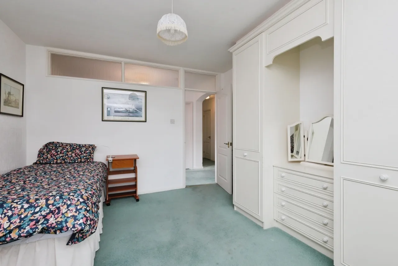 Compton Place Road, Eastbourne, BN21, photo 9