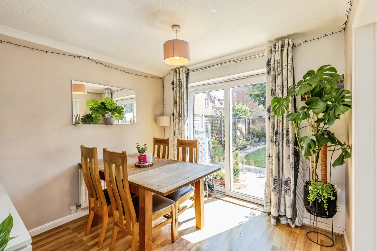 Jones Close, Bristol, BS49, photo 5