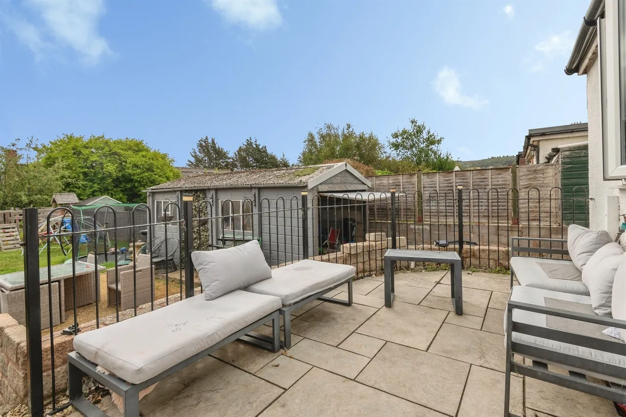 Ponsford Road, Minehead, TA24, photo 16