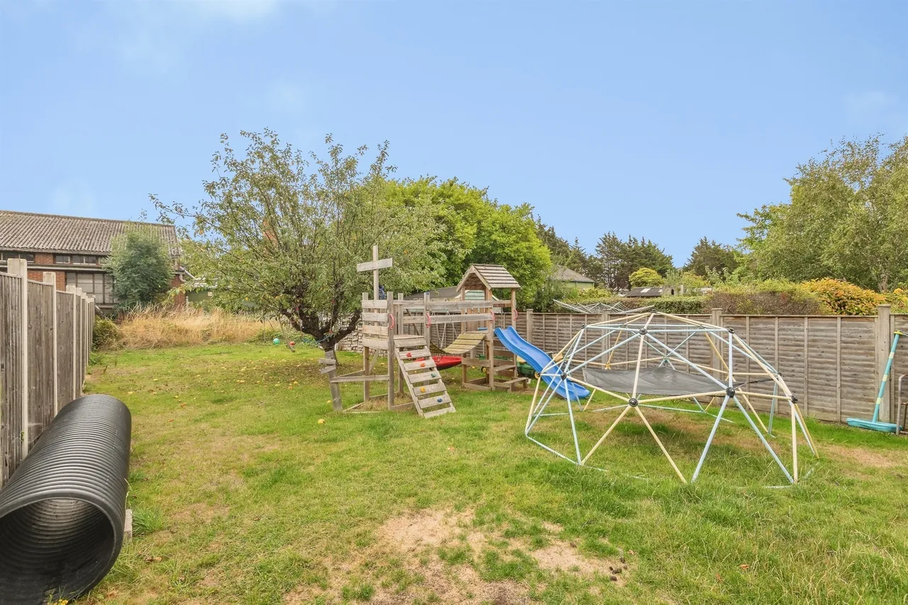 Ponsford Road, Minehead, TA24, photo 17