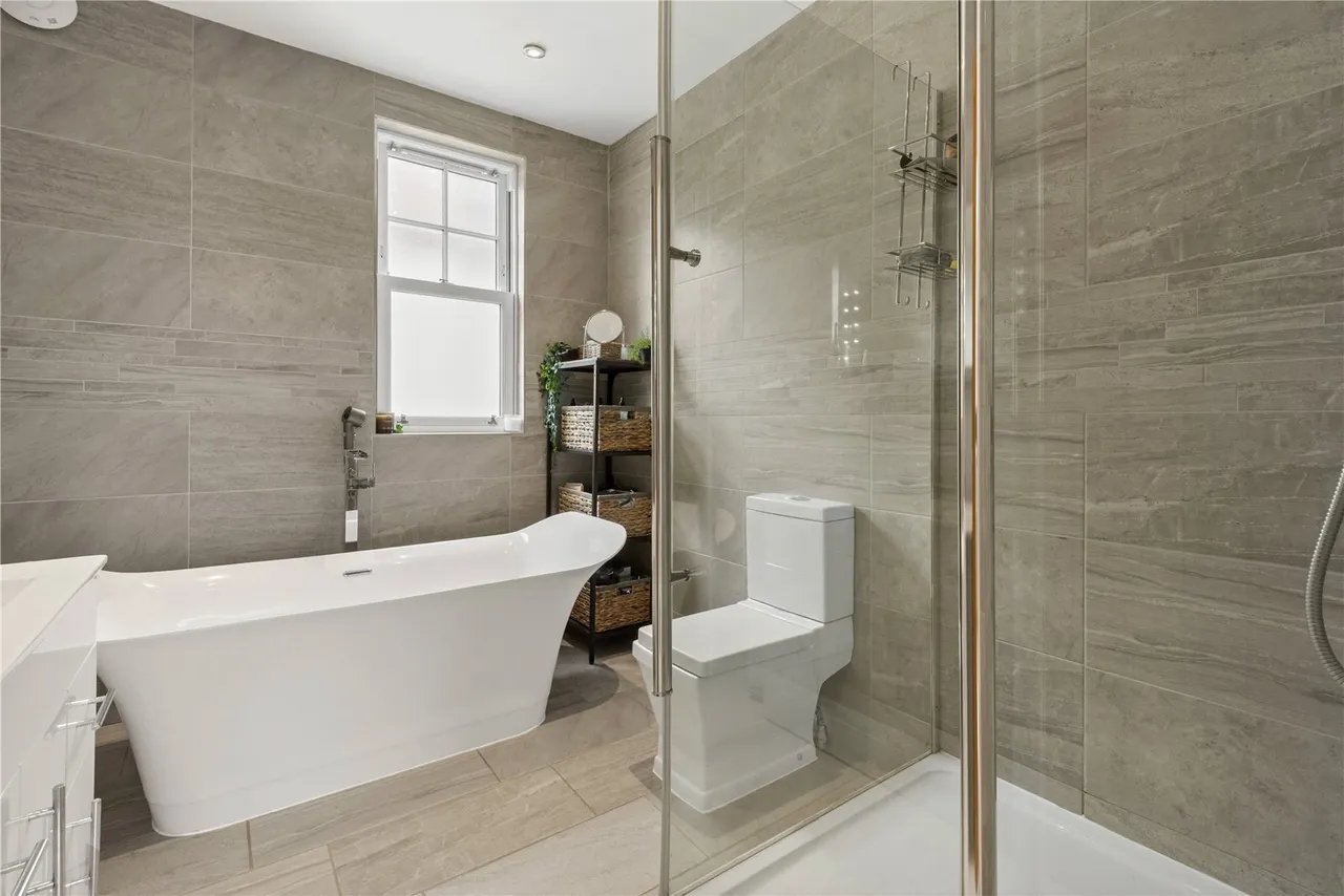 Bournevale Road, London, SW16, photo 10