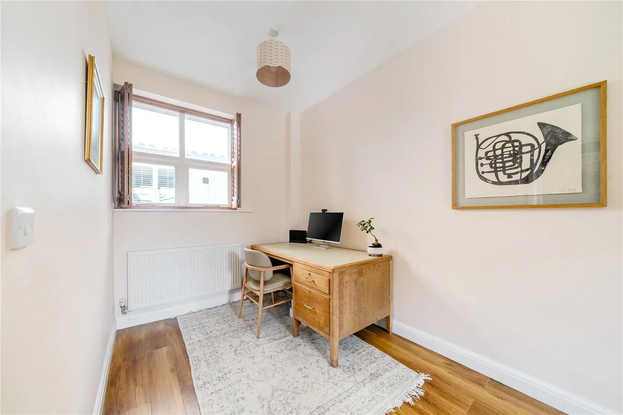 Carlton Green, Rothwell, LS26, photo 7