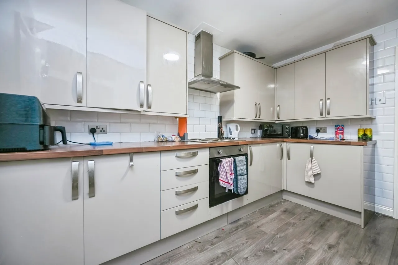 Grant Avenue, Liverpool, L15, photo 5