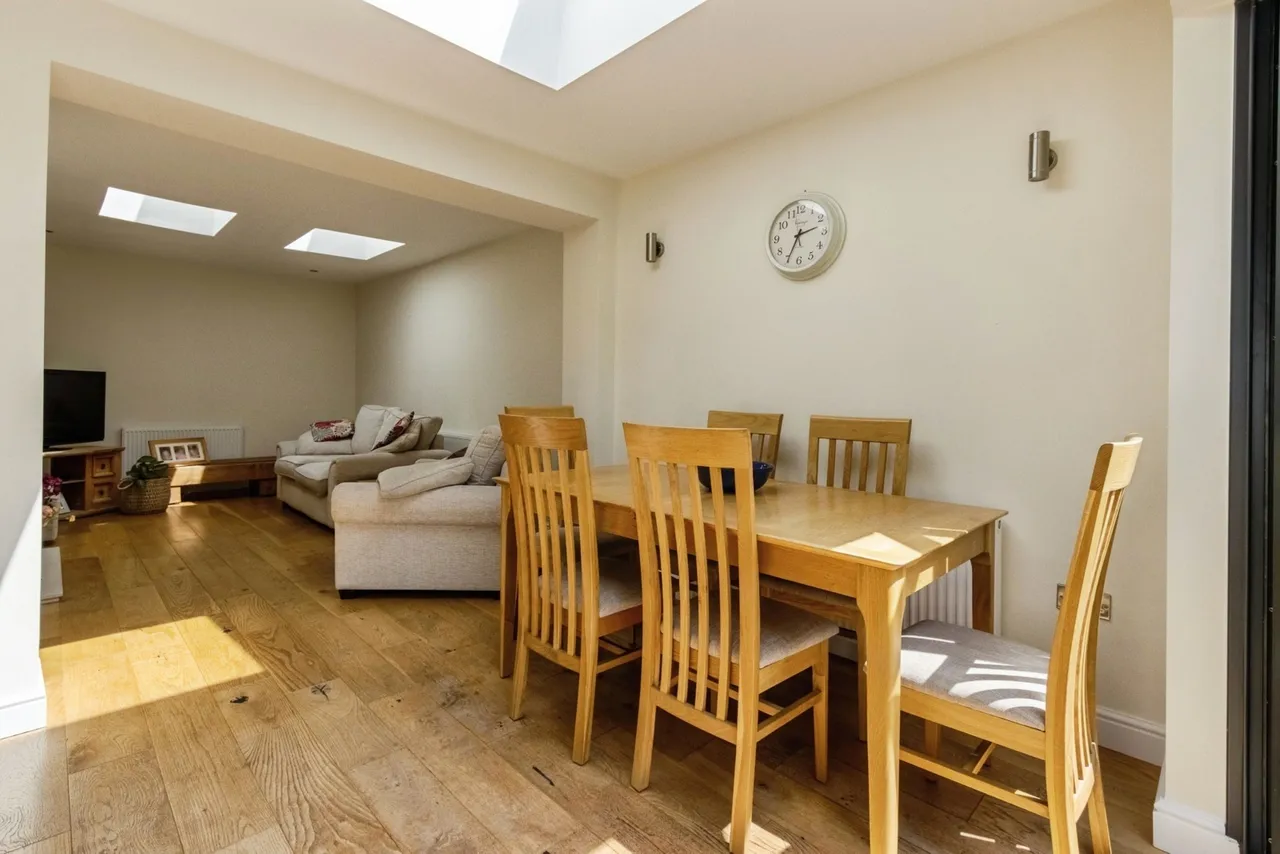 Howard Crescent, Durkar, Wakefield, West Yorkshire, WF4, photo 11