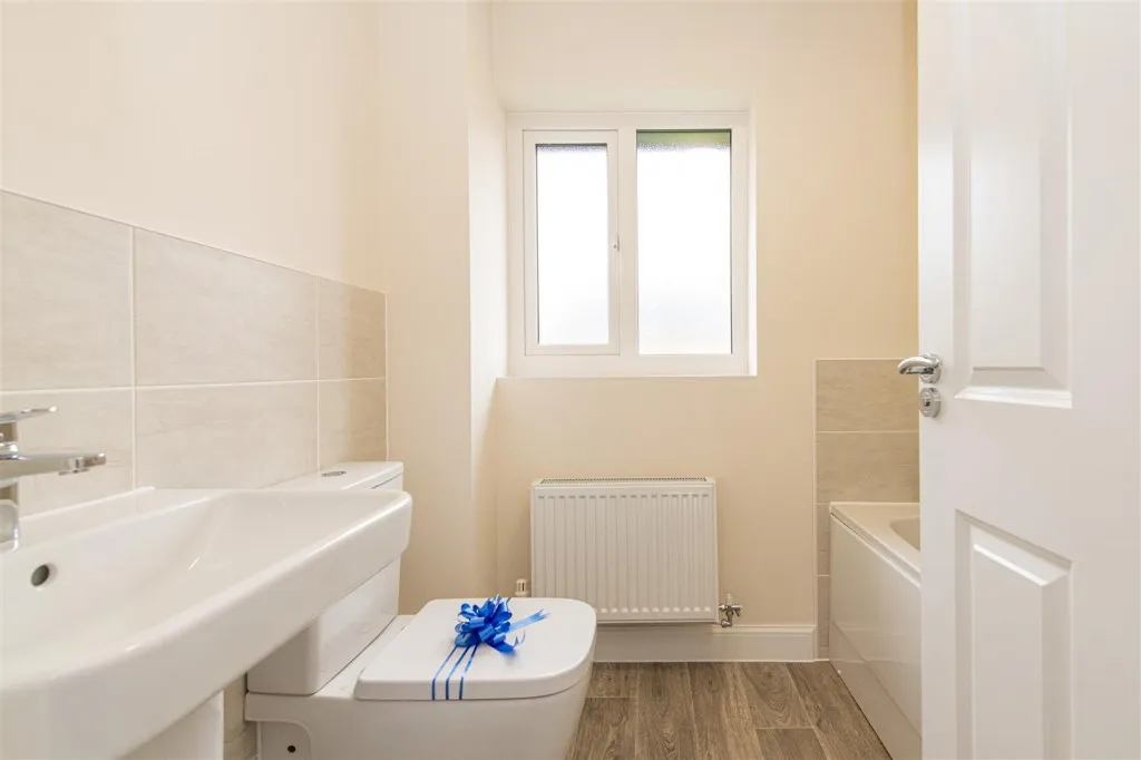 Tansy Road, Corby, photo 6