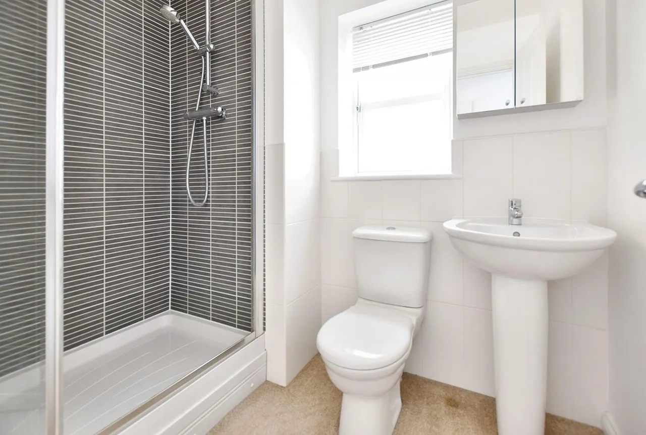 Banks Crescent, Stamford, PE9, photo 12