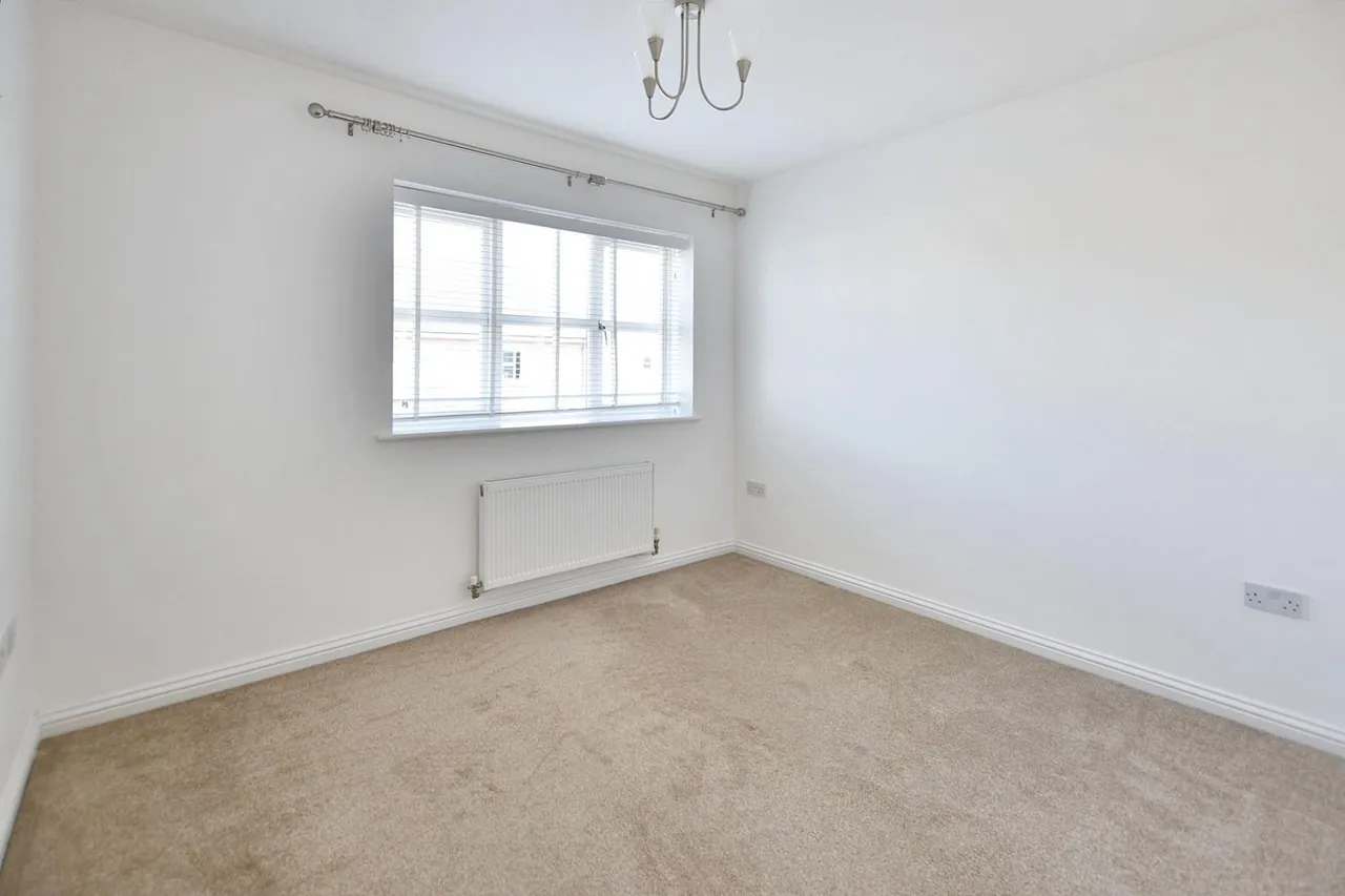 Banks Crescent, Stamford, PE9, photo 10