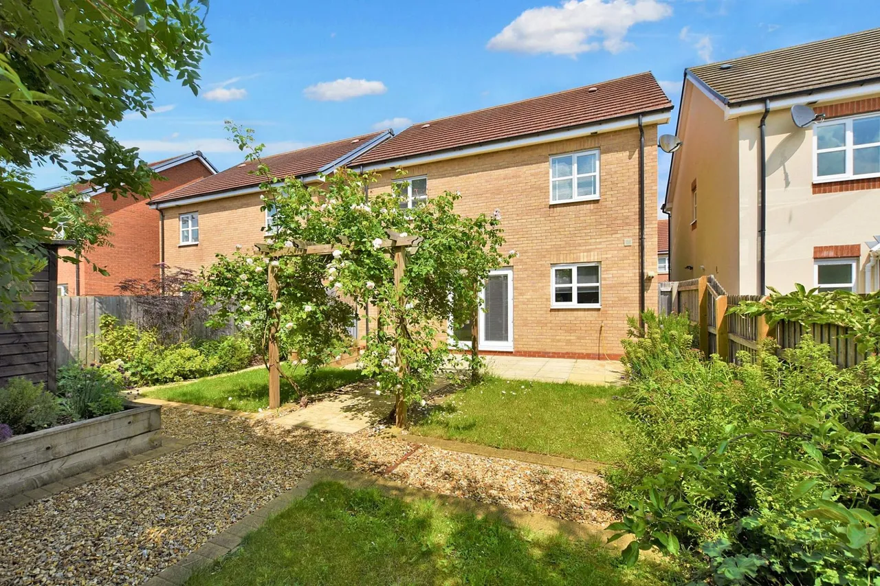 Banks Crescent, Stamford, PE9, photo 15