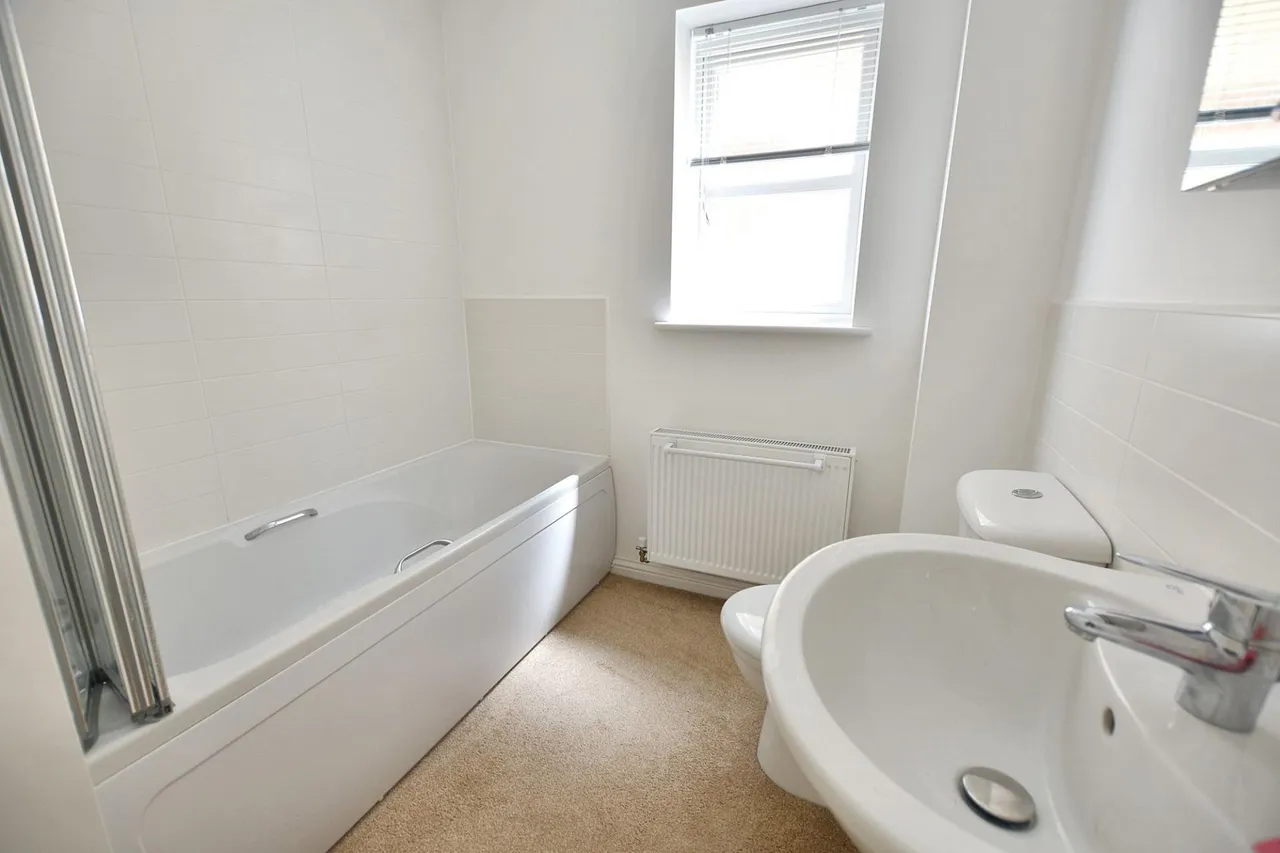 Banks Crescent, Stamford, PE9, photo 6
