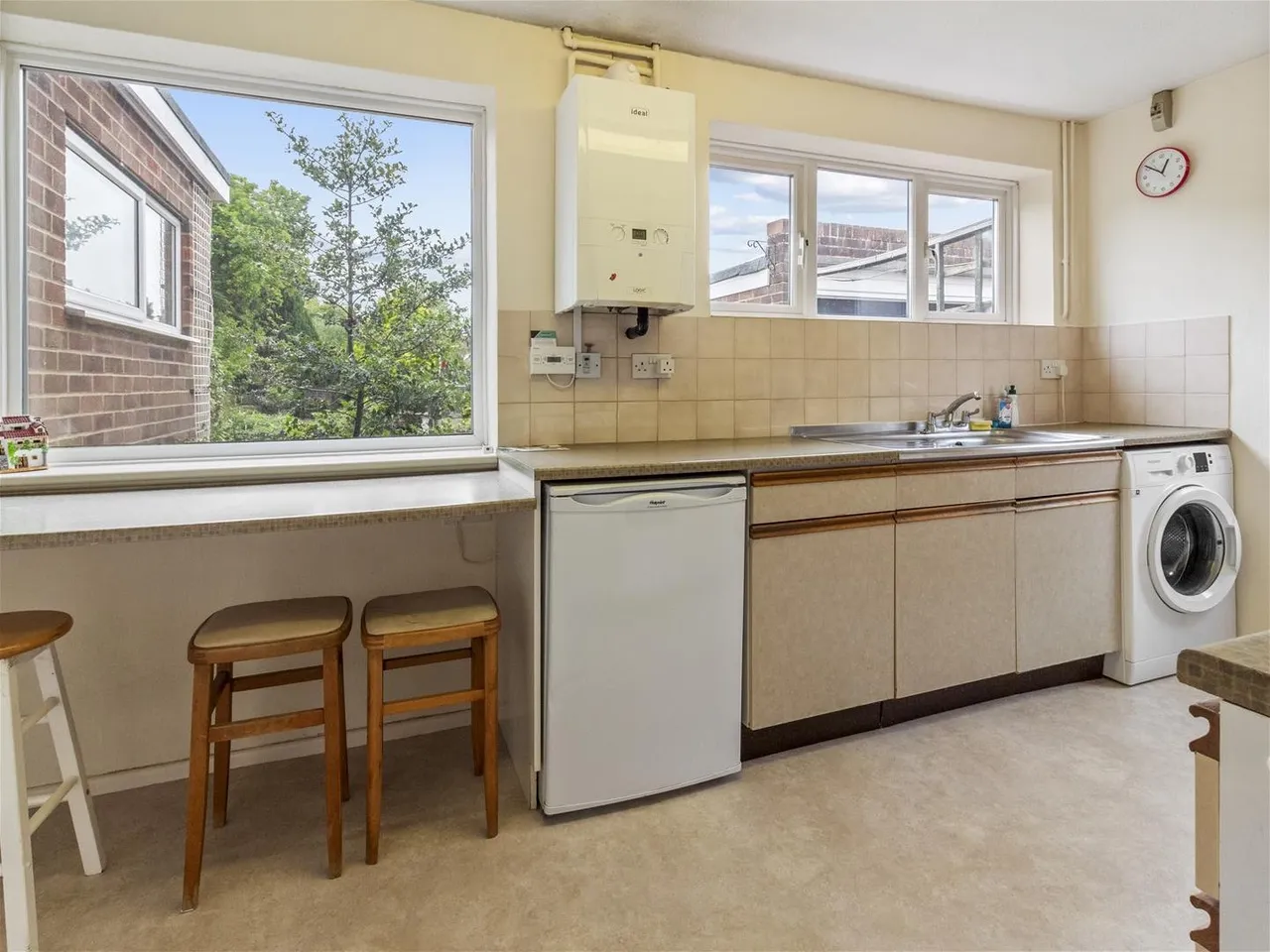 Rogate Road, Worthing, photo 7