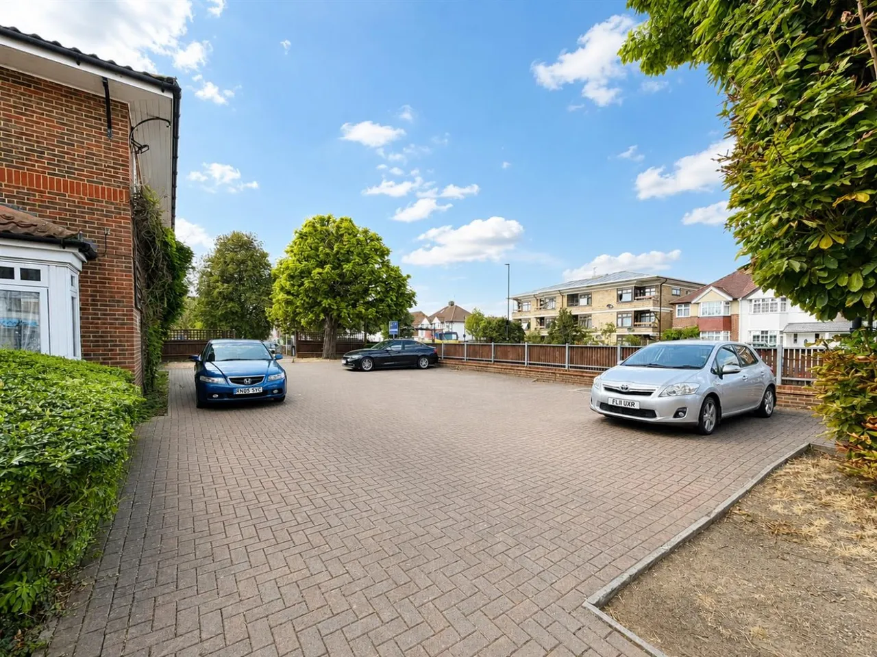 Staines Road, Hounslow, TW4, photo 10