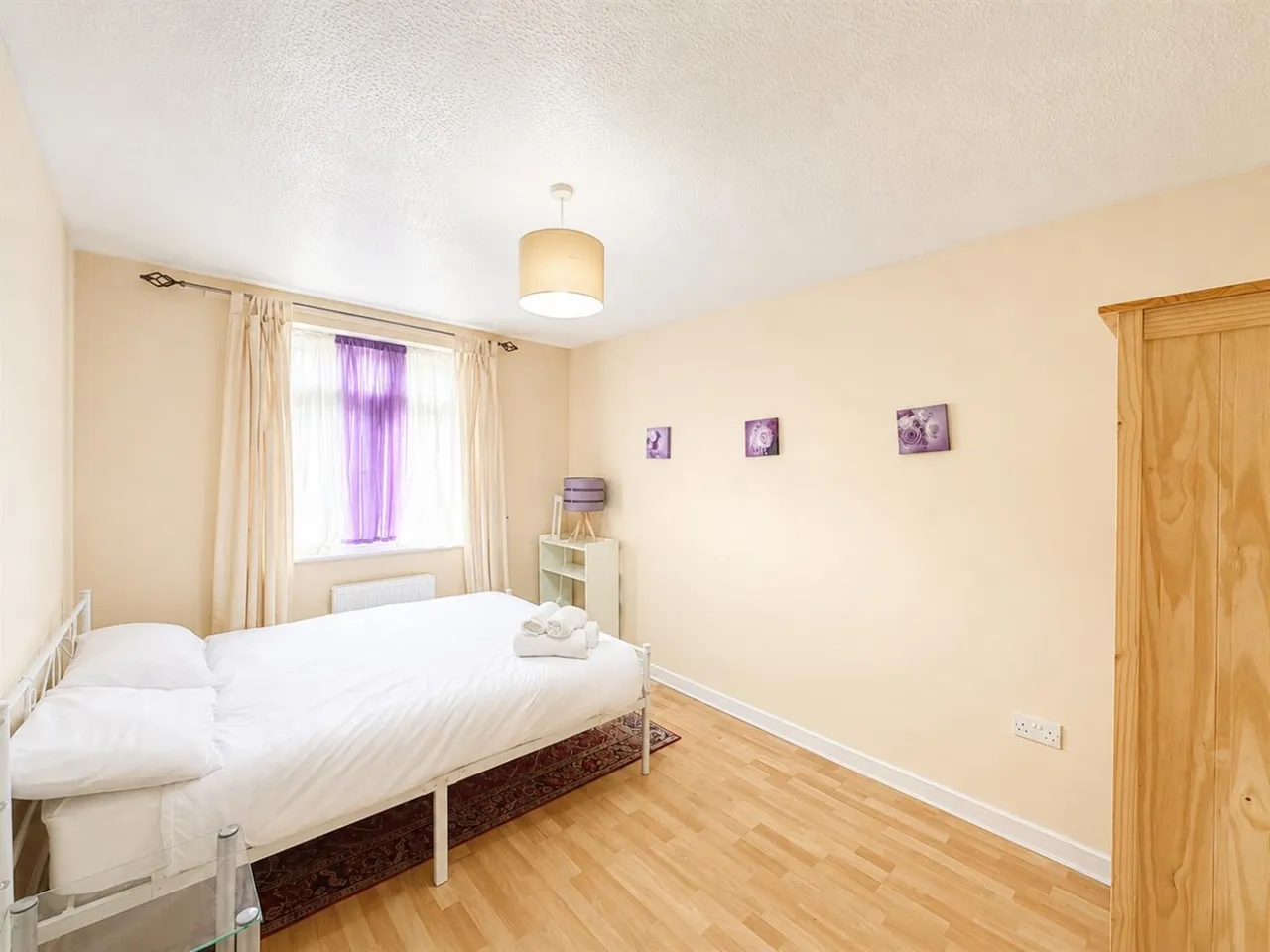 Staines Road, Hounslow, TW4, photo 7