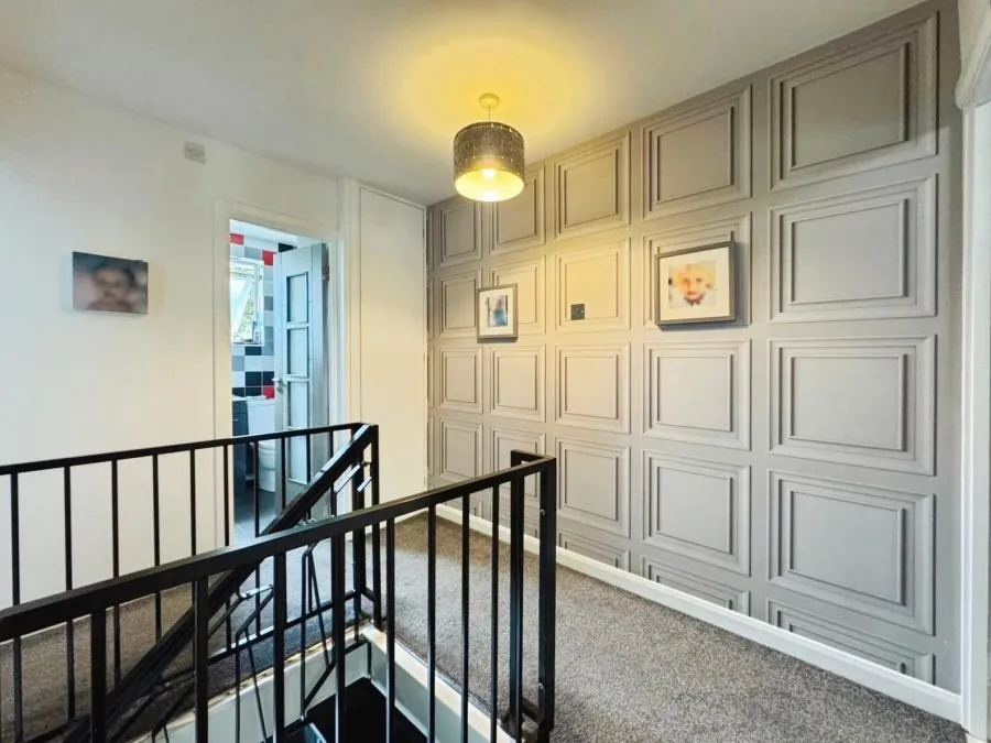 Hillview, Saunderton, HP14, photo 11