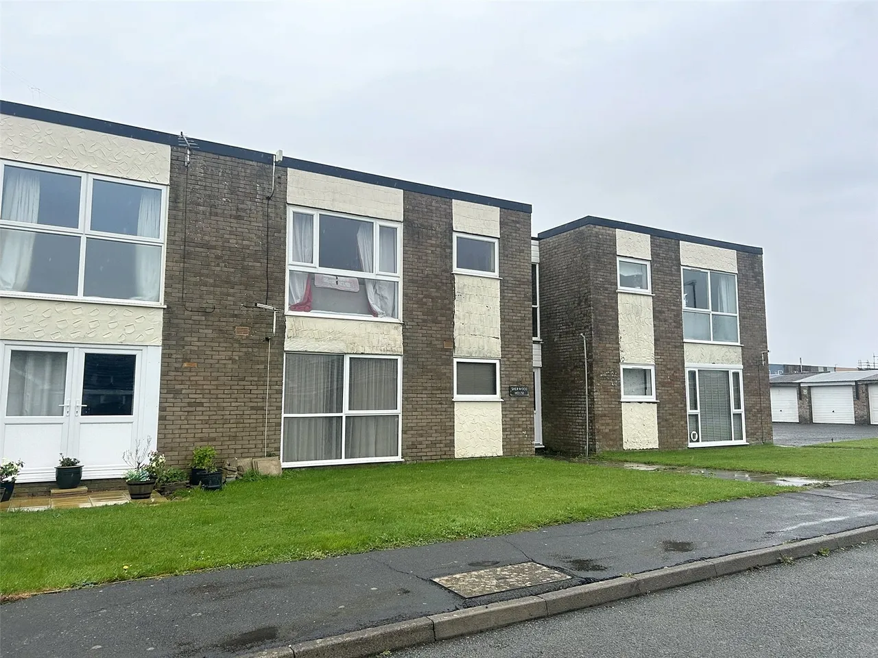 2 bed flat for sale, Tywyn, Gwynedd