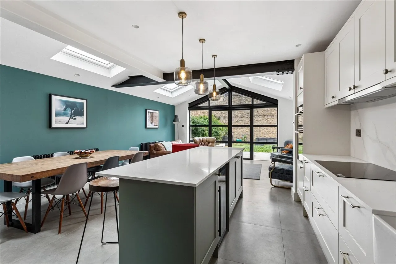 Undine Street London Sw17, photo 5