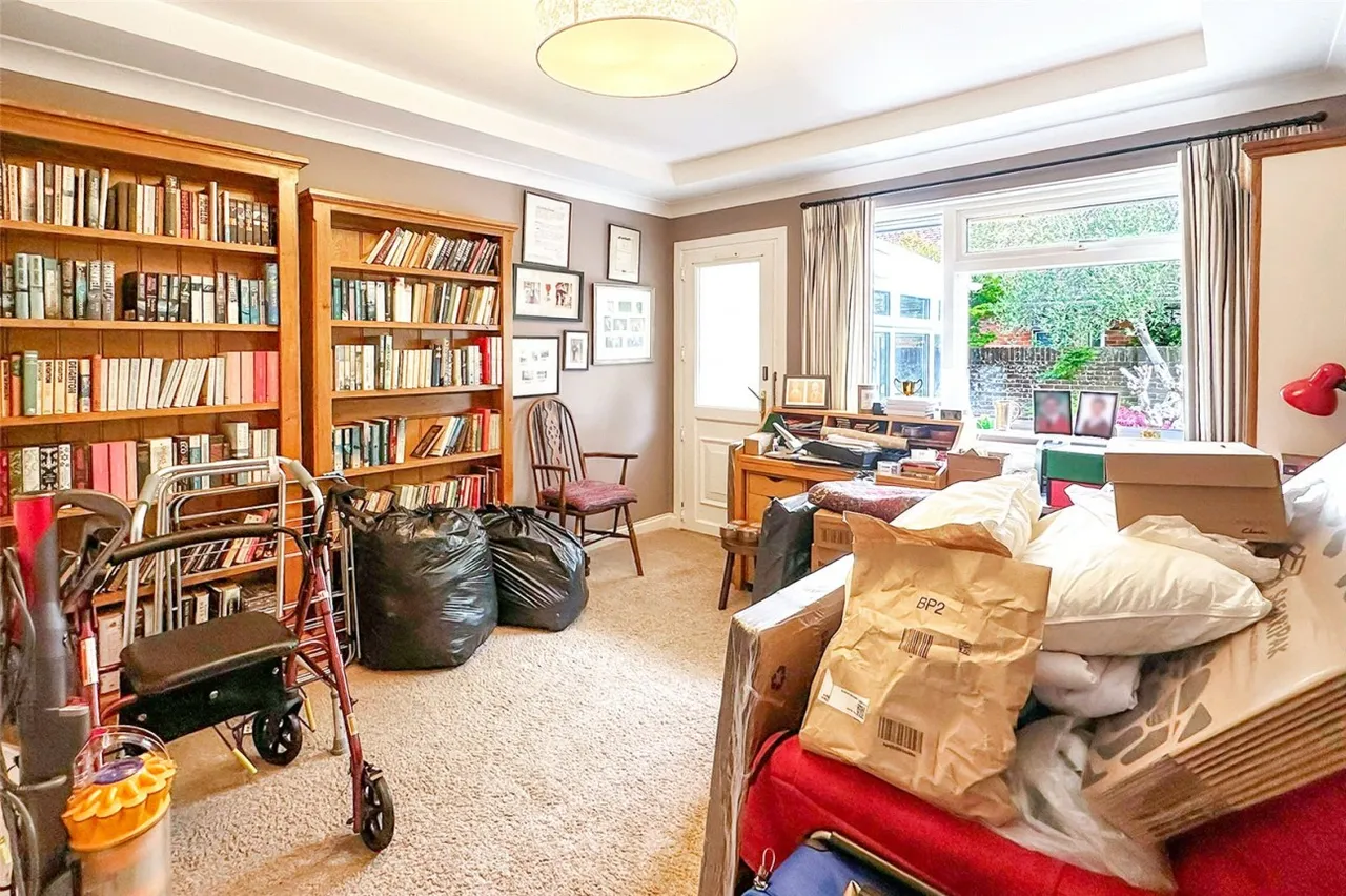 Rustington, BN16, photo 8