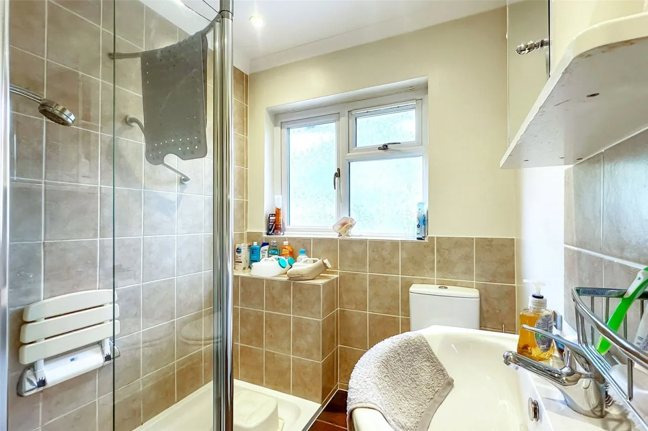 Rustington, BN16, photo 6