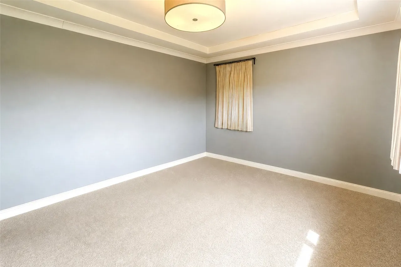Rustington, BN16, photo 13