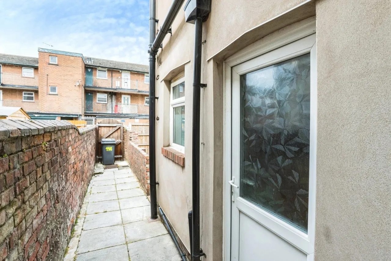 Manchester Road, Blackpool, FY3, photo 13