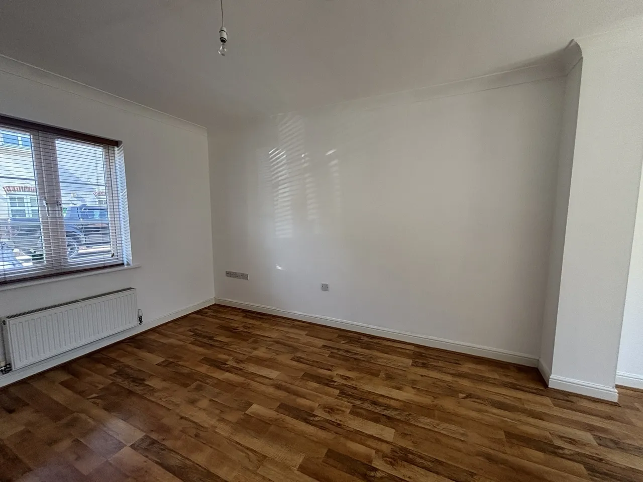 Peregrine Court, Calne, photo 3