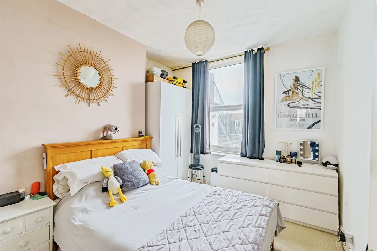 Pelham Place, Seaford, photo 6