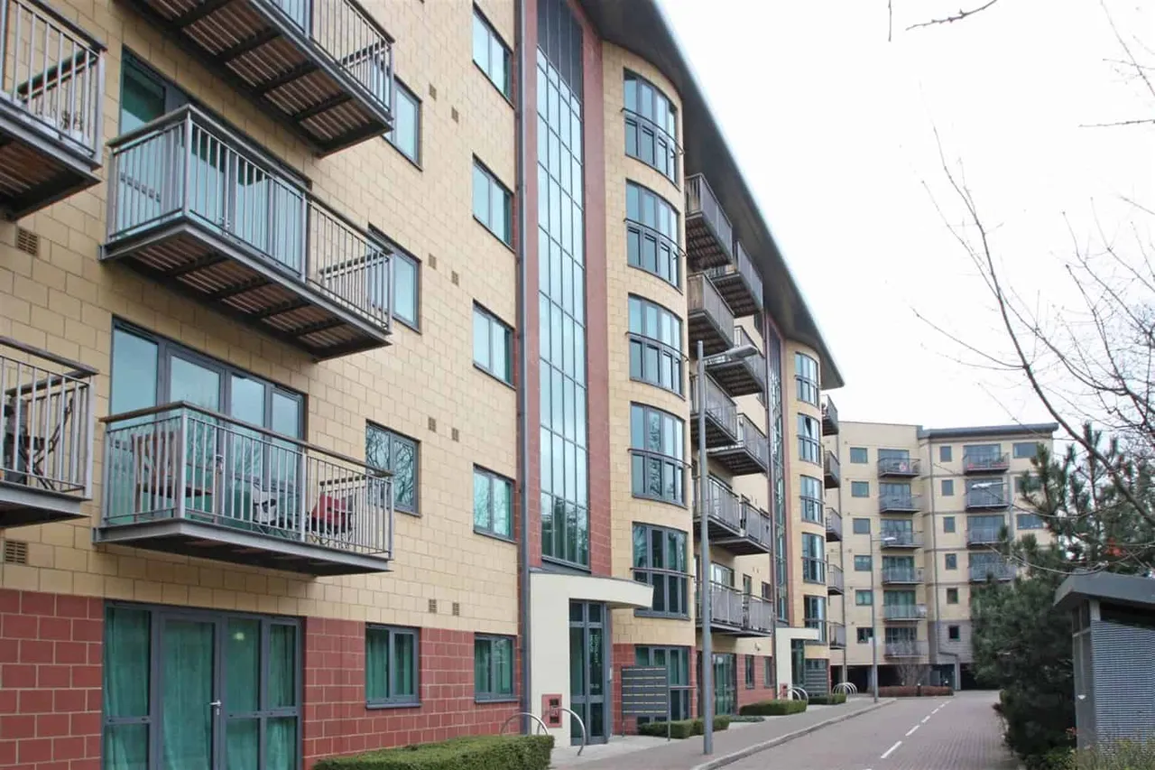 31 Chapter Way, Colliers Wood , London, SW19 2RP, photo 10