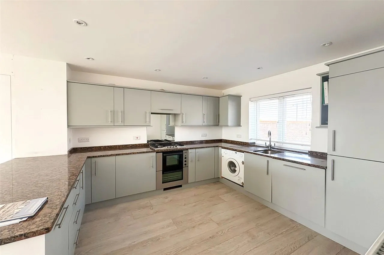 Littlehampton, BN17, photo 3
