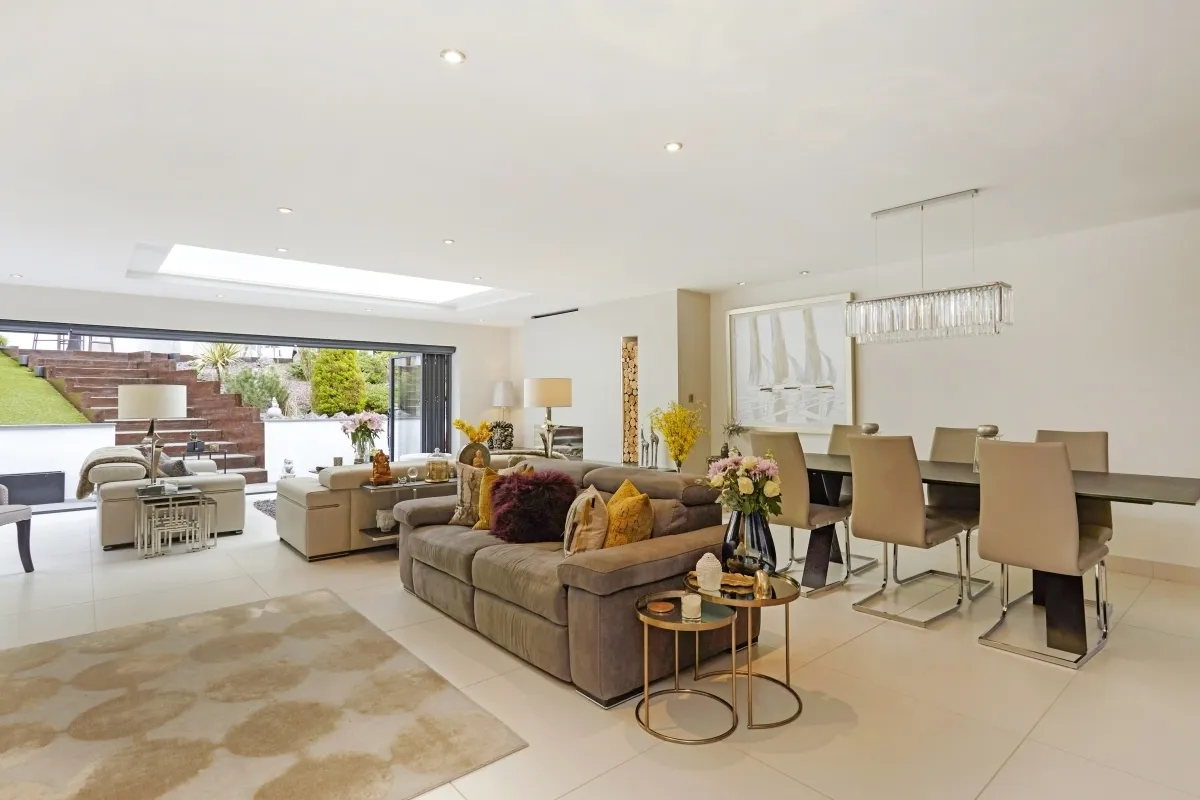 Woodlands Gardens, Epsom KT18, photo 5