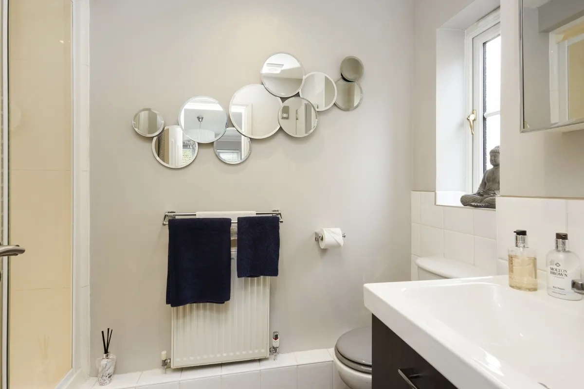 Woodlands Gardens, Epsom KT18, photo 12