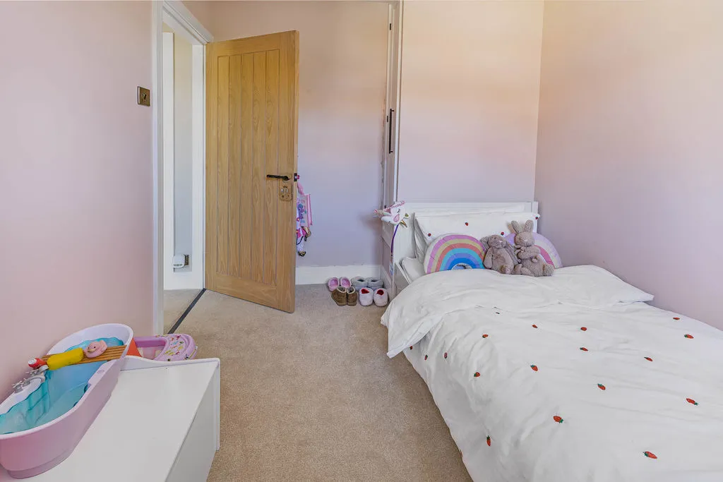 Calderbrook Road, Littleborough OL15 9HL, photo 12