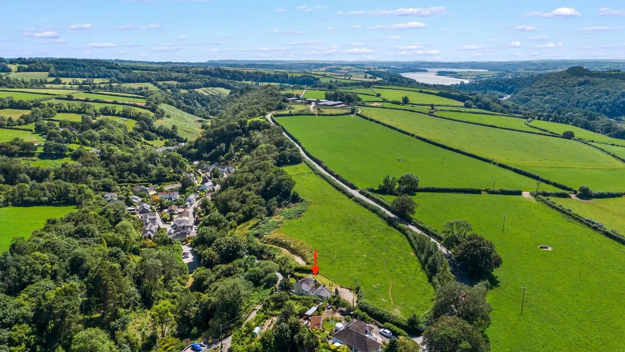 Milton Combe, Yelverton, PL20, photo 2