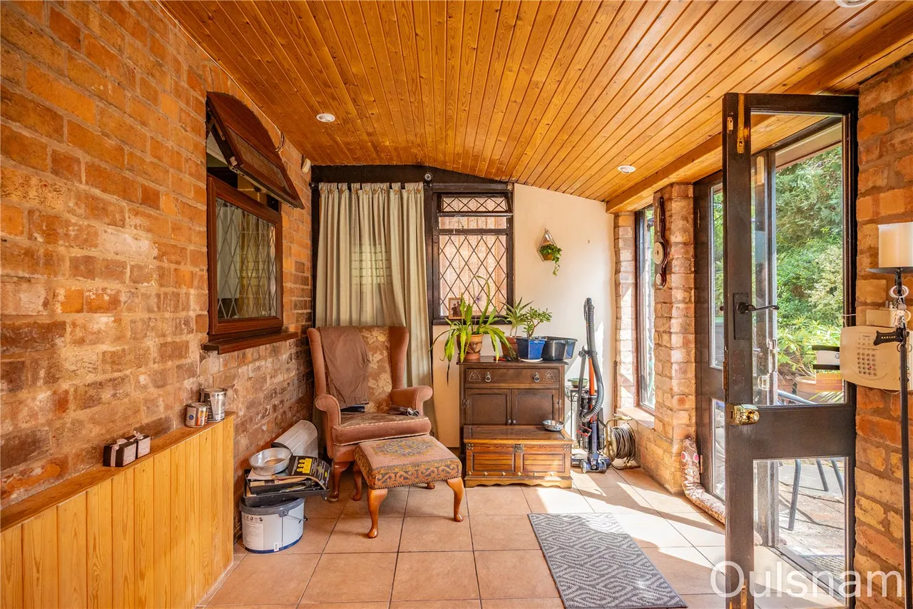 Holly Road, Bromsgrove, Worcestershire, B61 8LJ, photo 8